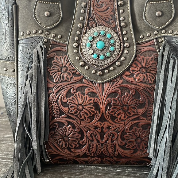 Trinity Ranch Purse - Picture 7 of 9